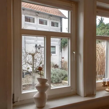 Lejlighed Stylish Design In A Half-timbered House